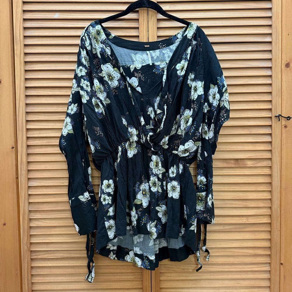 Free People Floral Romper size small